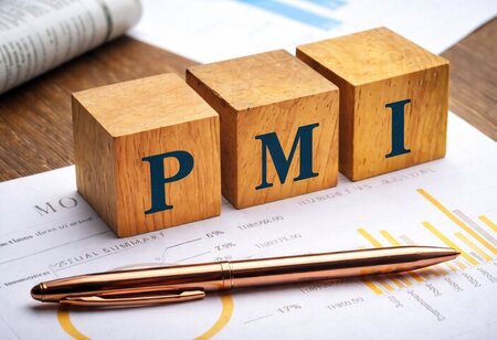 India Services PMI Slips to 58.1 as Costs Climb India Services PMI Slips to 58.1 as Costs Climb
