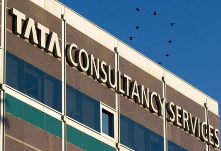 TCS Salary Hikes Come With Office Attendance Pay Conditions TCS Salary Hikes Come With Office Attendance Pay Conditions