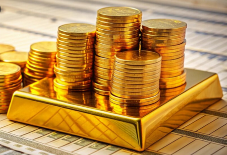 Gold falls Rs 10 to Rs 73020, while silver gains Rs 100 to Rs 88600