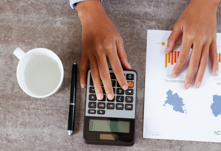 India Records Current Account Surplus Due to Higher Service Exports
