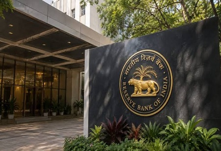 RBI’s 20% Cash Reserve Rule: What Changes for Forex Hedging?, Finance Outlook India RBI’s 20% Cash Reserve Rule: What Changes for Forex Hedging?, Finance Outlook India