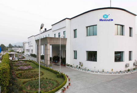 Mankind Pharma Announces Rs 3000 Cr QIP to Fund Acquisition of Bharat Serums