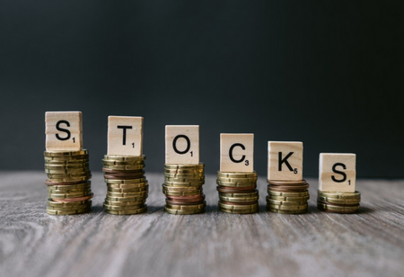  Stocks taht helped the Sensex stay above its 80K Peak