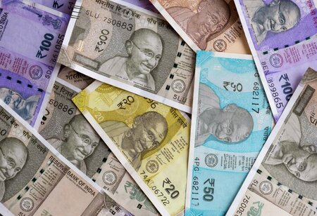 Currency in Circulation Rises 11 Percent to Rs 40 Lakh Cr Despite UPI Surge