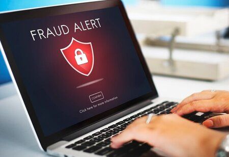 A 75 year old Colaba Resident Lost INR INR 11 Crore Due to Fraudulent Internet Share Trading