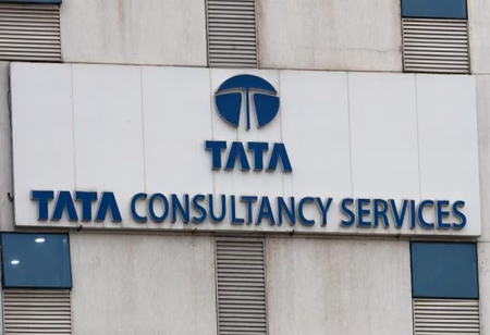 TCS Shareholders Face Rs 4 Lakh Crore Loss in 2025