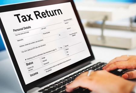 How can you check the status of your income tax refund online using your PAN card