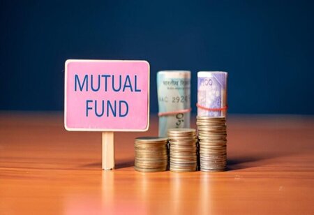 Mutual Funds Sell Rs 4100 Cr in Feb First Net Selling in Three Years