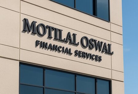 Motilal Oswal Seeks SEBI Approval to Raise Rs 3000 Cr Credit Fund