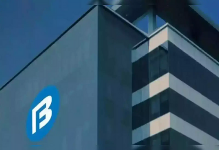 Bajaj Finance MD Exit Sparks Speculation Around IndusInd Bank