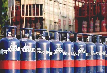 Govt Raises Commercial LPG Allocation to 70 Percent Prices Stay Elevated Govt Raises Commercial LPG Allocation to 70 Percent Prices Stay Elevated