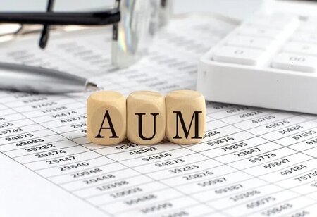 LIC Mutual Fund Targets Rs 1 Lakh Crore AUM by Year End