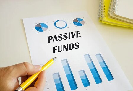 68 Percent of Indian Retail Investors Now Invest in Passive Funds MOMF