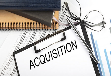 JSW Paints Acquires AkzoNobel India Maker of Dulux in Rs 8986 Crore Deal