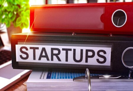 Fintech and E-commerce Drive August Startup Funding to USD 960 Mn
